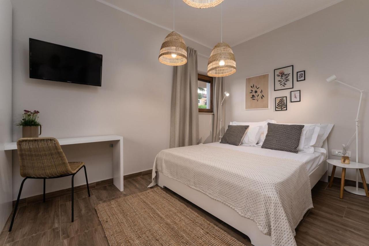 Apartments Alloro By Seeadria Agency Novigrad  Ngoại thất bức ảnh